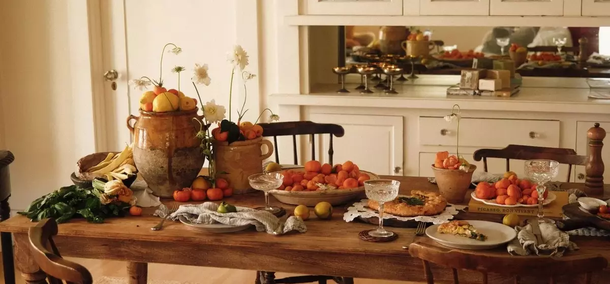 Kendall Knox's Mediterranean-Inspired Summer Lunch