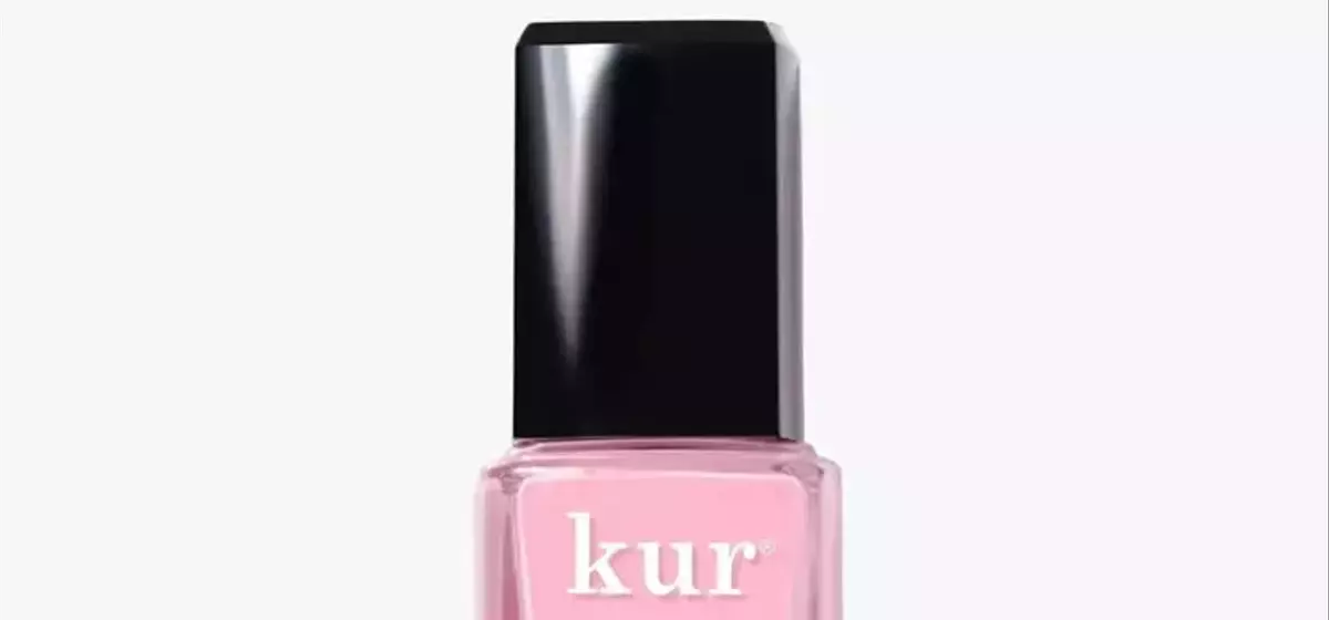 The Sweet Appeal of Strawberry Milkshake Nails: A Summer Beauty Trend
