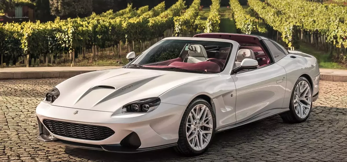 Touring Superleggera Debuts Veloce12 Aperta, a Targa-Top Masterpiece