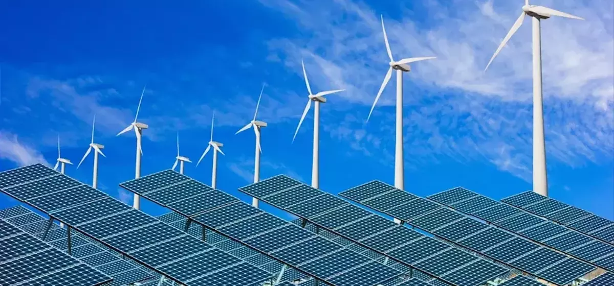 The Dawn of a New Era: Solar Energy Surpasses Coal and Powers Dividend Stock Opportunities
