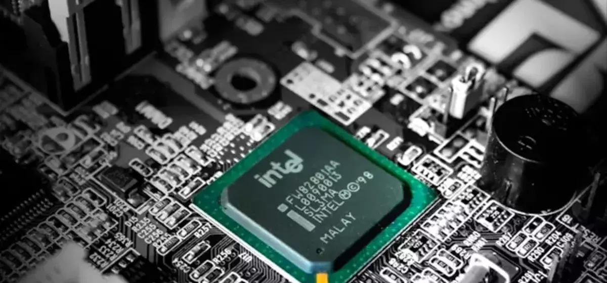 Intel's Advanced Packaging Technology Poised to Outpace TSMC in Cost Efficiency
