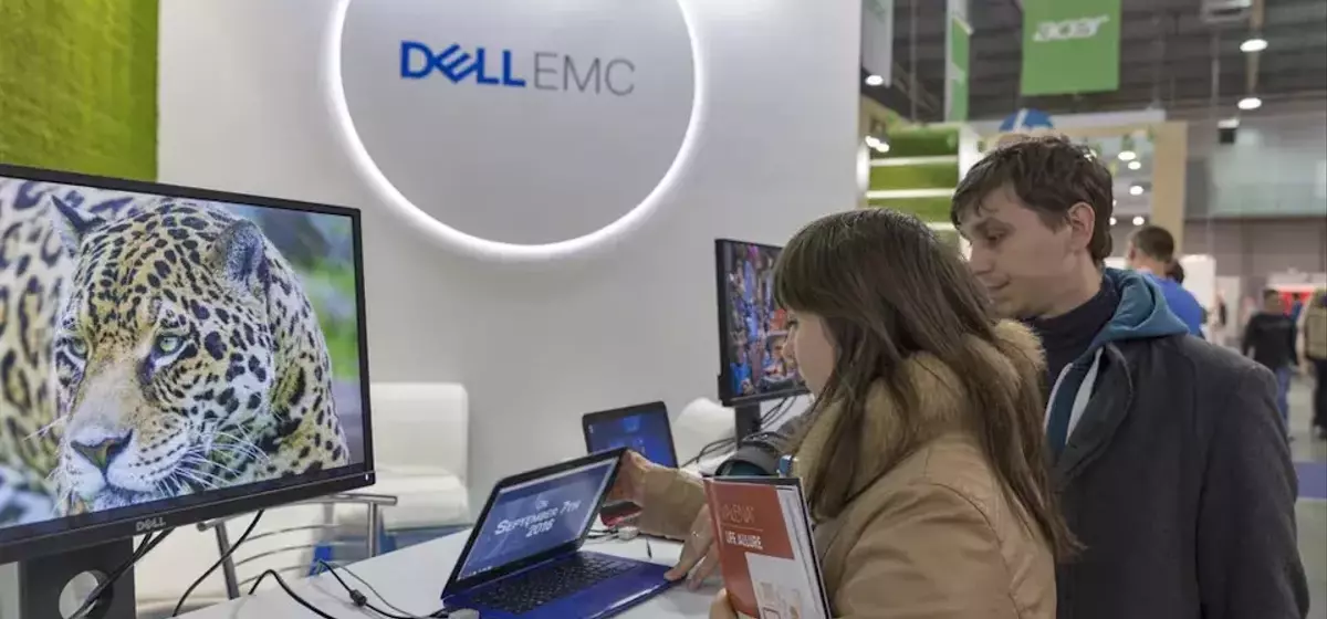 Dell Technologies: Navigating Valuation Challenges and Competitive Pressures Amidst AI Boom