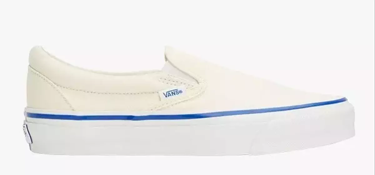 The Ultimate Guide to Men's Slip-On Shoes: Style, Comfort, and Versatility