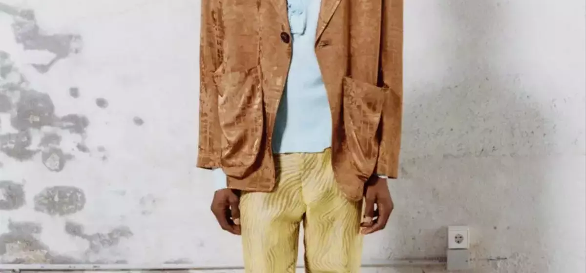 Edward Cuming: A Rising Star in Fashion's Avant-Garde