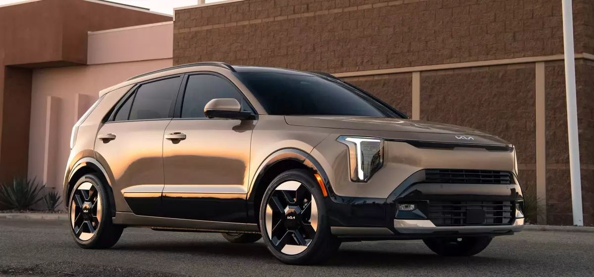 2027 Kia Niro Hybrid Debuts with Revamped Design and Streamlined Powertrain
