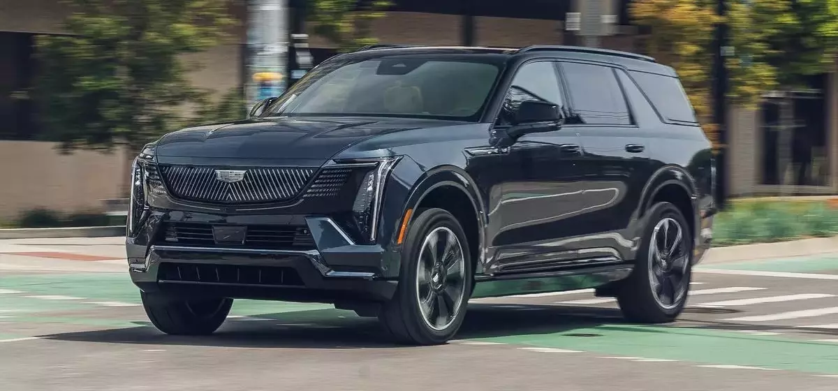 2027 Cadillac Escalade IQ/IQL: Electrifying Luxury and Performance