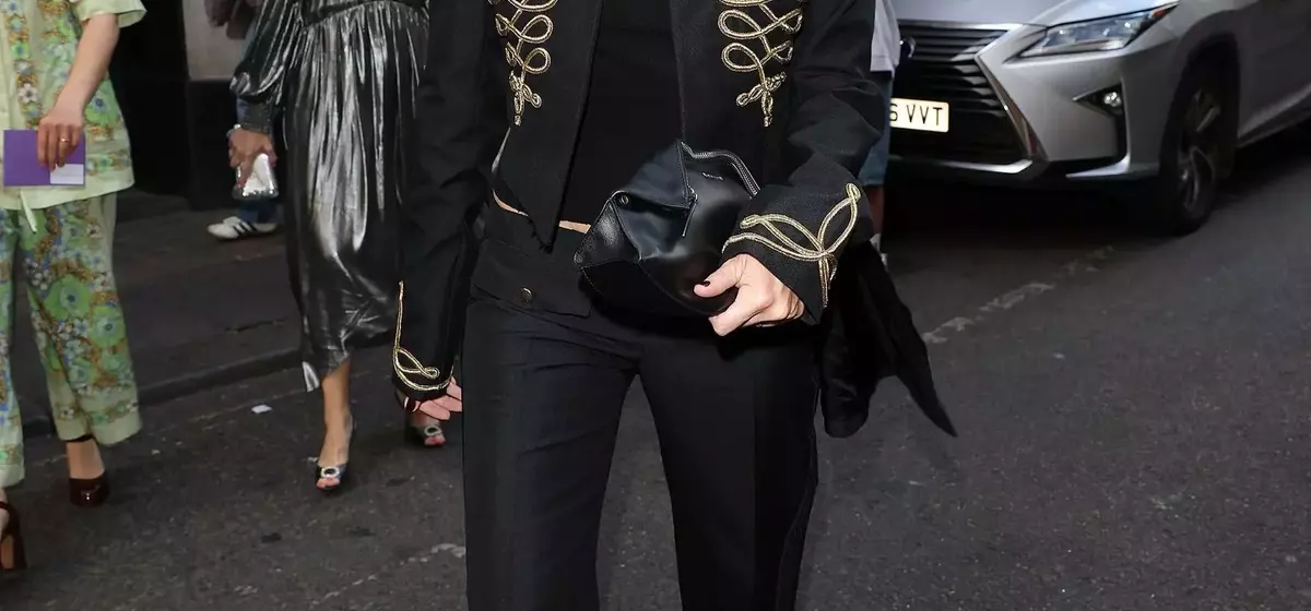 Margot Robbie's Elevated Casual Style: The Art of Dressing Up Jeans