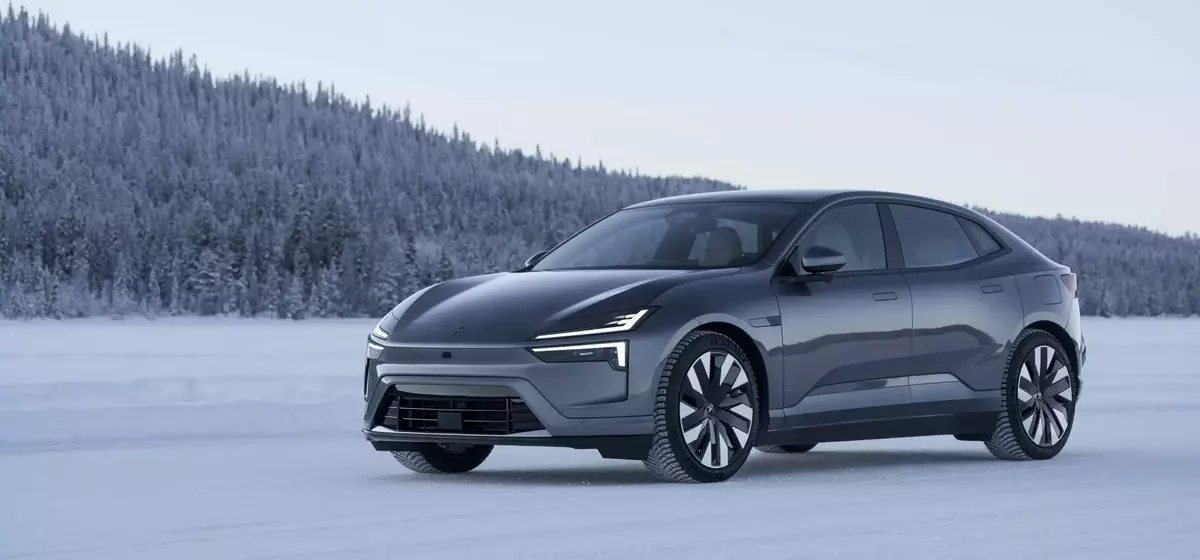 Polestar 4: Luxury EV with Steep Discount, but Uncertain Future in the US