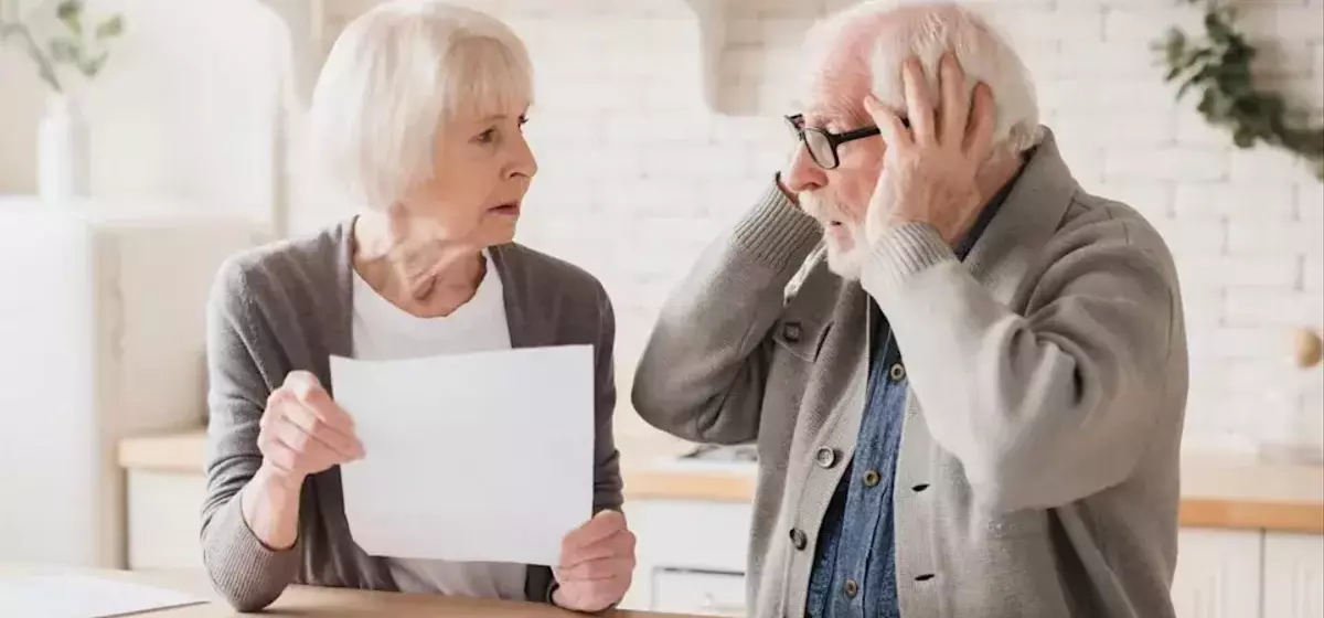 Navigating Retirement Withdrawals: The Impact of RMDs and Tax Bracket Changes