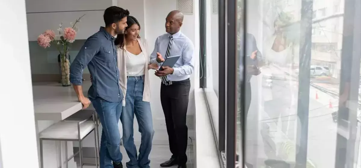 Opendoor Stock Dips 21% Amidst Housing Market Challenges and Strategic Shift