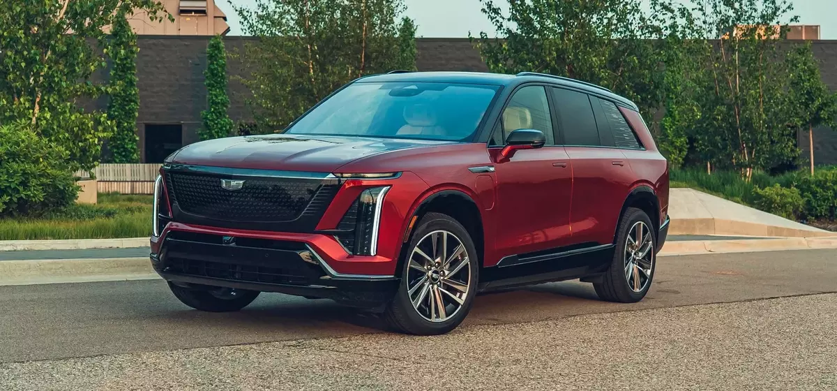 Cadillac Vistiq Recall: Third-Row Safety Concerns