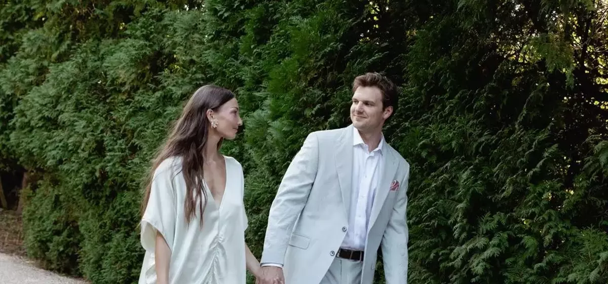 A Hamptons Wedding Infused with Old-World Charm and Playful Pink Hues