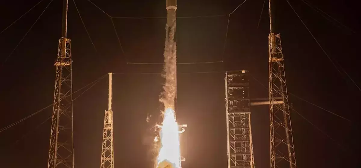 SpaceX Achieves Dual Milestones Amidst Stock Market Fluctuations