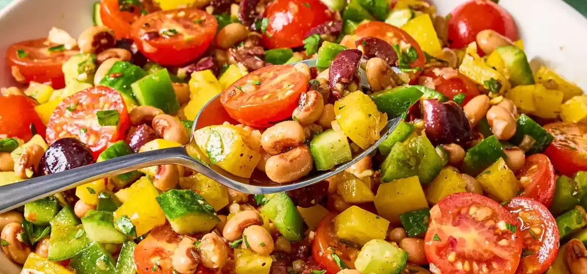 Quick and Easy Egyptian Black-Eyed Pea Salad: A Modern Twist on a Traditional Recipe