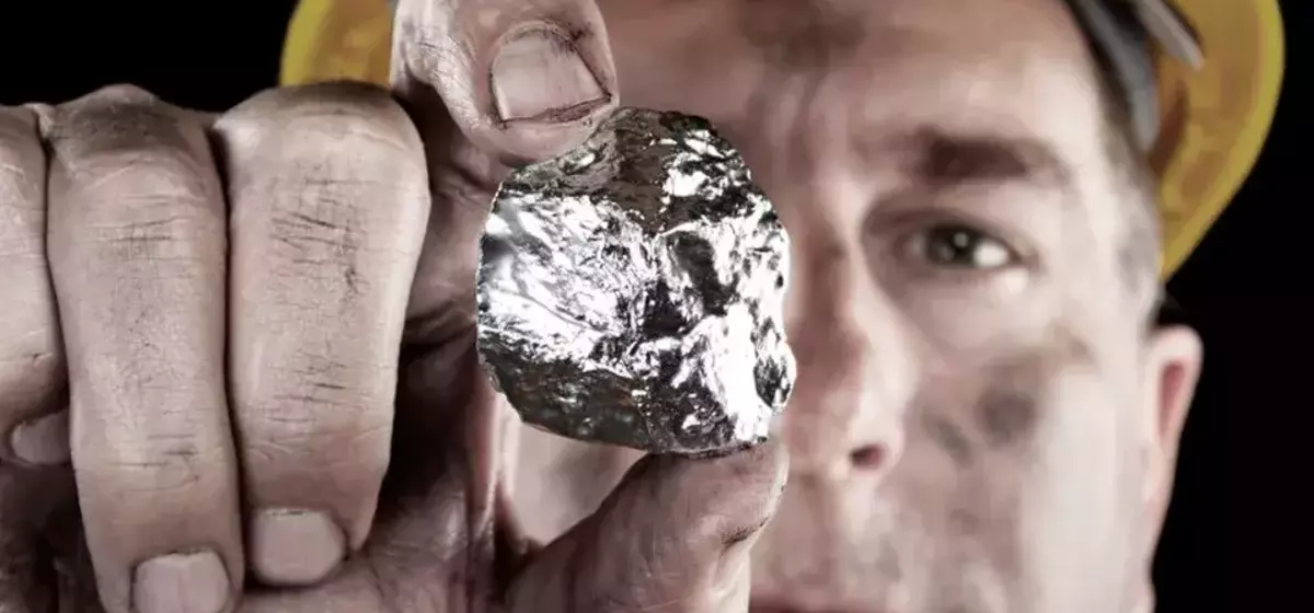 First Majestic Silver Finalizes $90 Million Sale of San Martin Mine