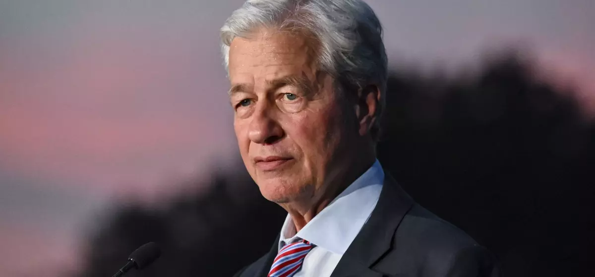 JPMorgan CEO Jamie Dimon's Cautious Outlook Amid Economic Uncertainties