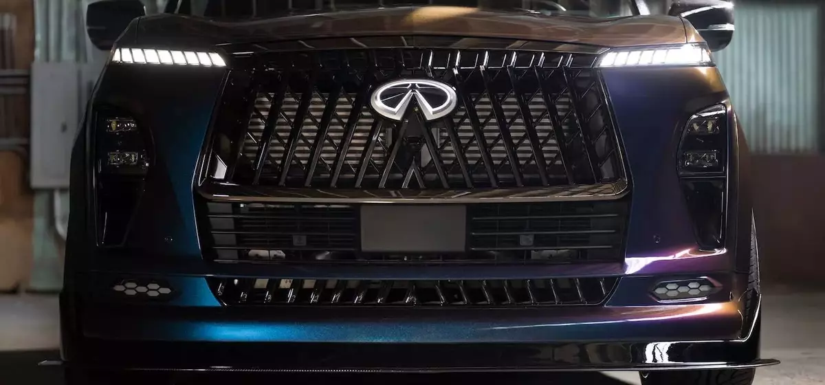Infiniti QX80 Red Sport: A Refined Battle Against Mercedes-AMG and BMW M