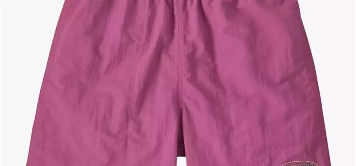 The Ultimate Guide to Men's Short Shorts for Summer
