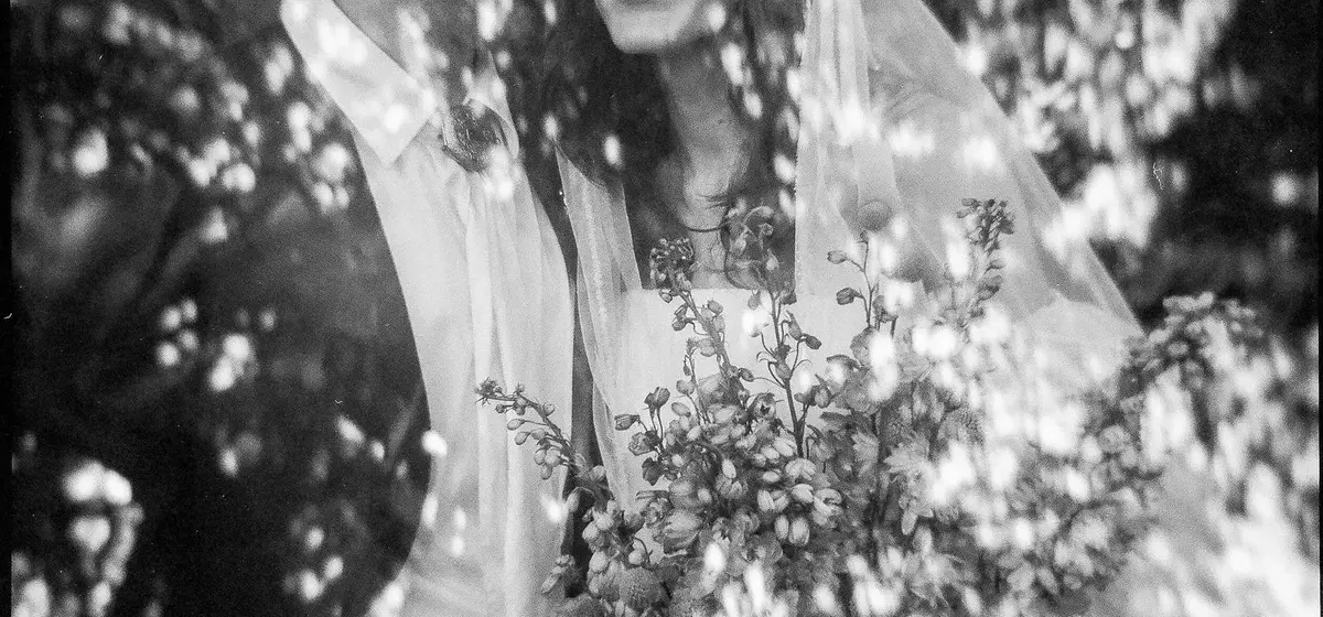 A Unique Wedding: Blending Art and Personal Touches in Medellín