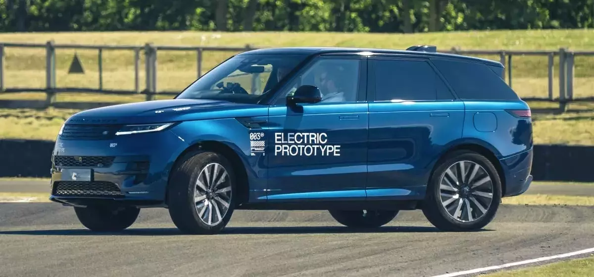 2028 Land Rover Range Rover Sport Electric Preview