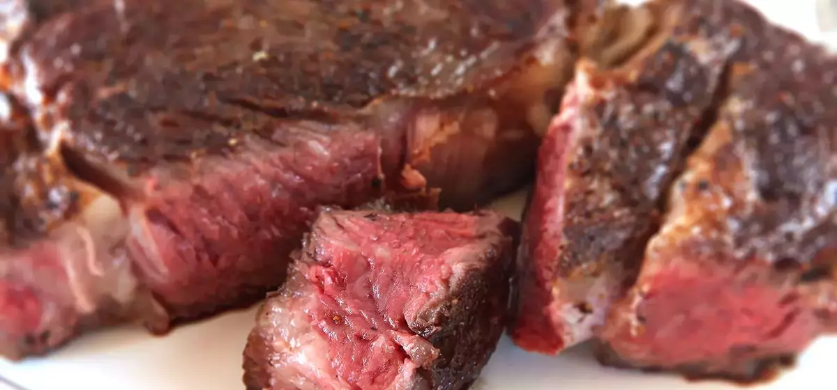 Mastering the Reverse Sear: A Definitive Guide to Perfectly Cooked Steak
