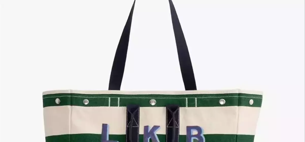 Summer's Must-Have Accessory: Striped Tote Bags for Every Style
