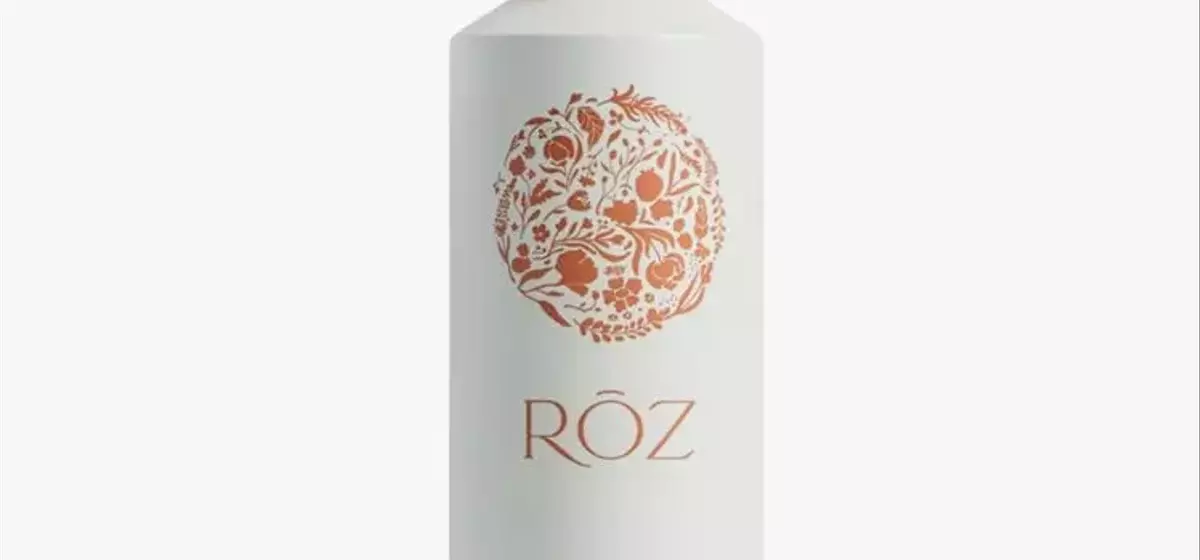 Achieving Fuller Hair: Top Texturizing Sprays for Fine Hair