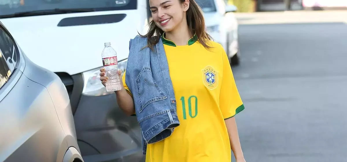 Brazilcore: The Summer Fashion Trend Redefining Cultural Representation