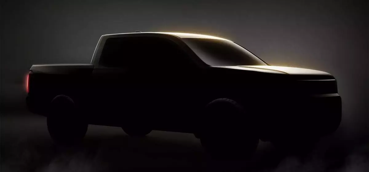 Honda Ridgeline Gears Up for Hybrid Revival Amidst Production Shift