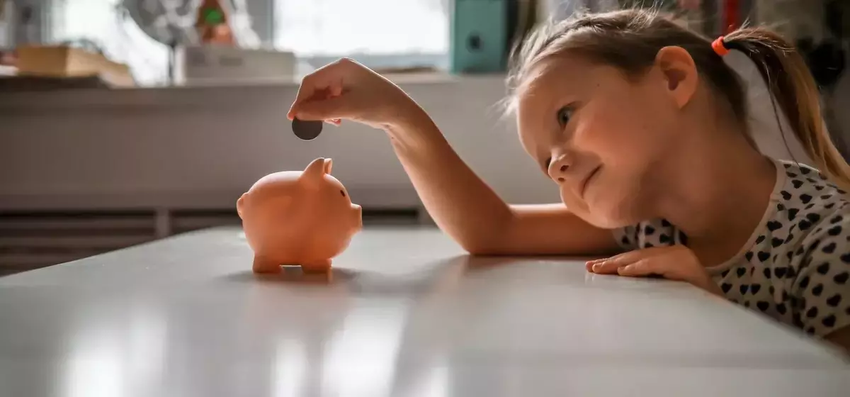 The Honest Choice: Guiding Children Towards Integrity