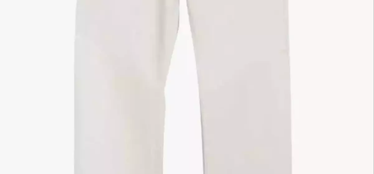 The Ultimate Guide to Men's White Jeans: Style, Fit, and Brands