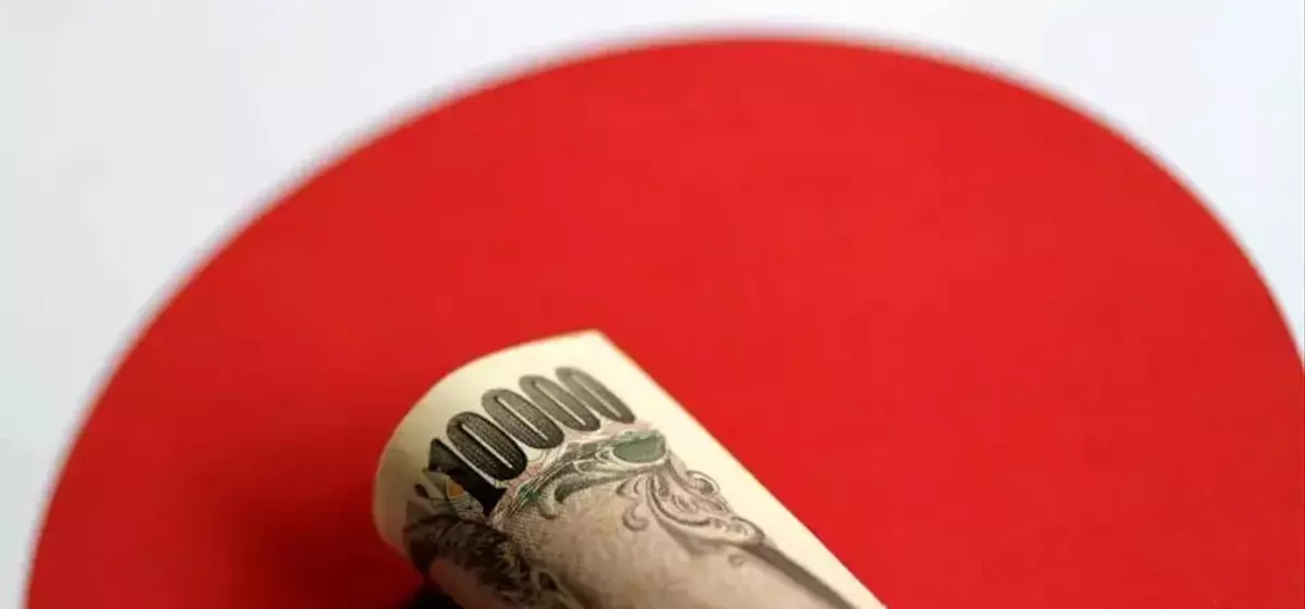 Yen Faces Significant Weekly Decline Amidst Dollar Surge
