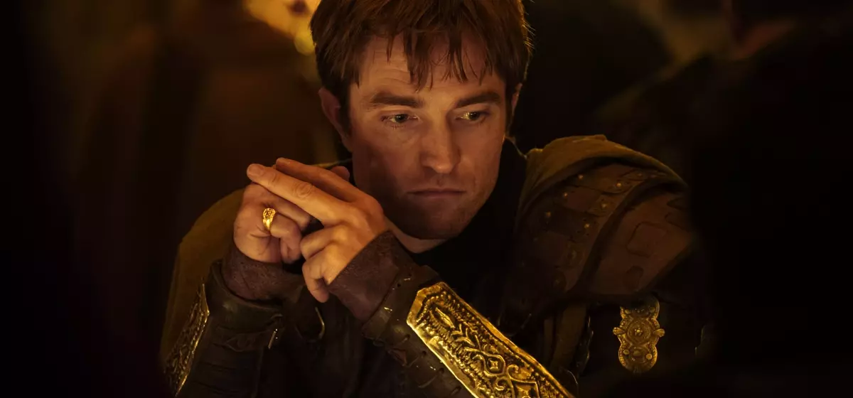 “The Odyssey” surpasses “The Dark Knight” in box office success, sparking debate over its status as a Christopher Nolan masterpiece