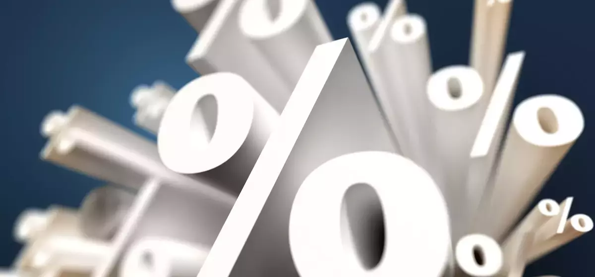 Central Banks' Monetary Policy: Navigating Divergent Market Expectations and Inflationary Pressures