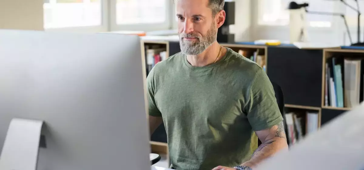 Understanding Net Worth: A Midlife Financial Overview for Ages 45-54