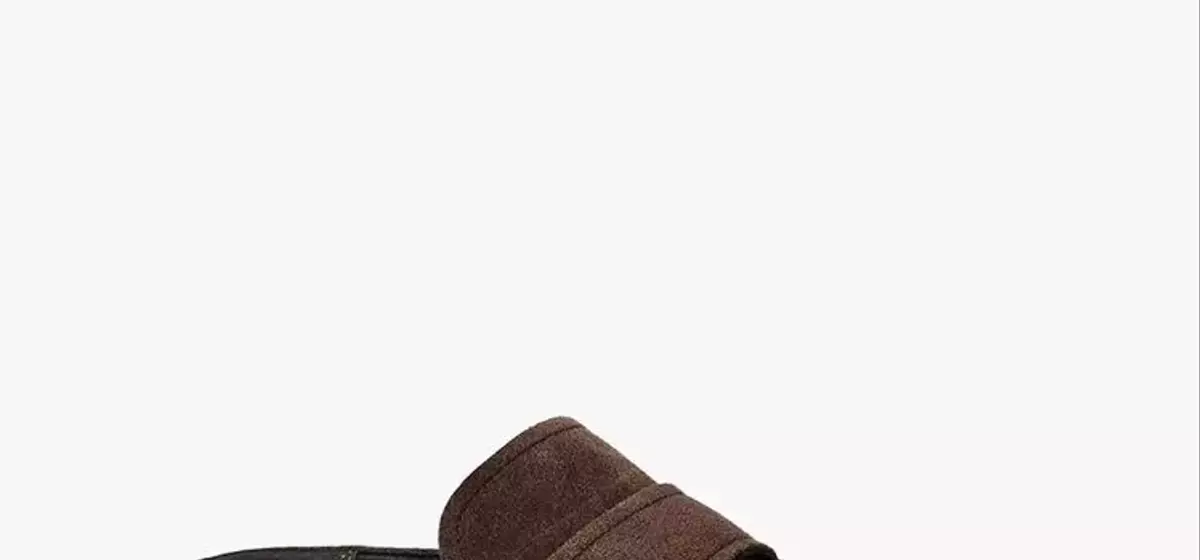 Summer Loafers: The Versatile Footwear for Any Occasion