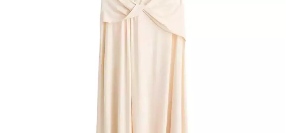 Essential Dress Styles for Seamless Transition from Summer to Autumn