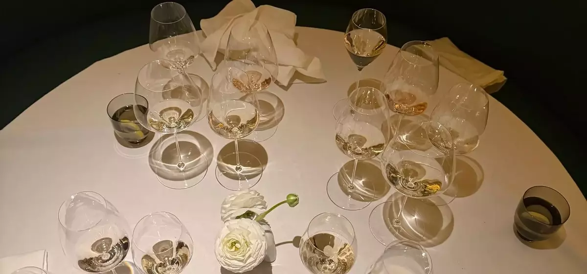 A Culinary Voyage: The Four Seasons Yacht Experience