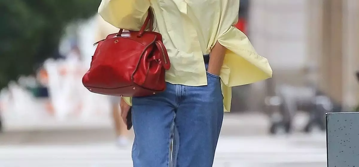 Katie Holmes's Quintessential Urban Style