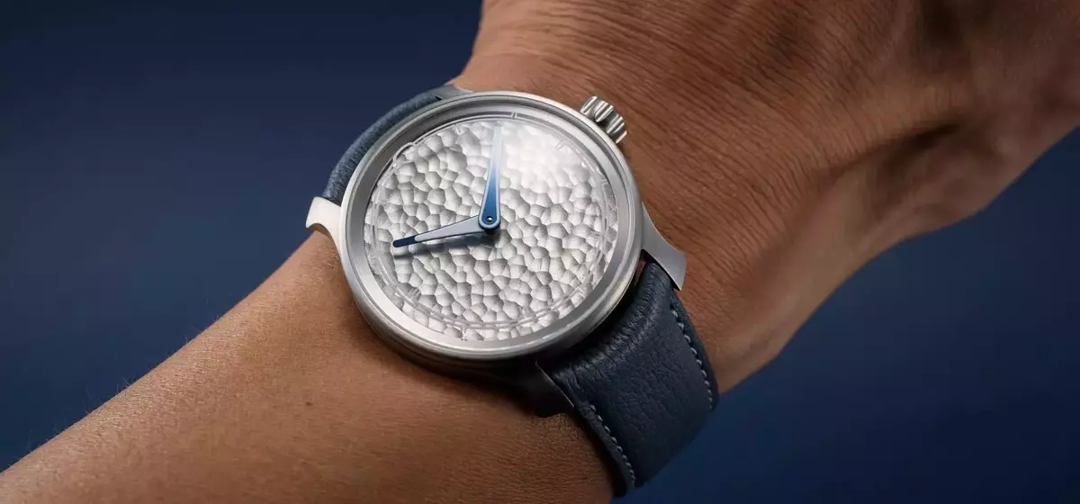 The Resurgence of Hand-Textured Dials in Modern Watchmaking