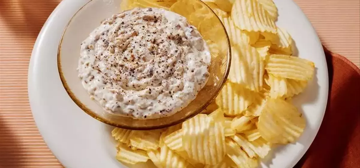 Cottage Cheese: From Ancient Curds to Modern Culinary Star