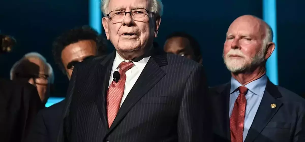 Warren Buffett's Enduring Investment Strategy: The Power of Index Funds