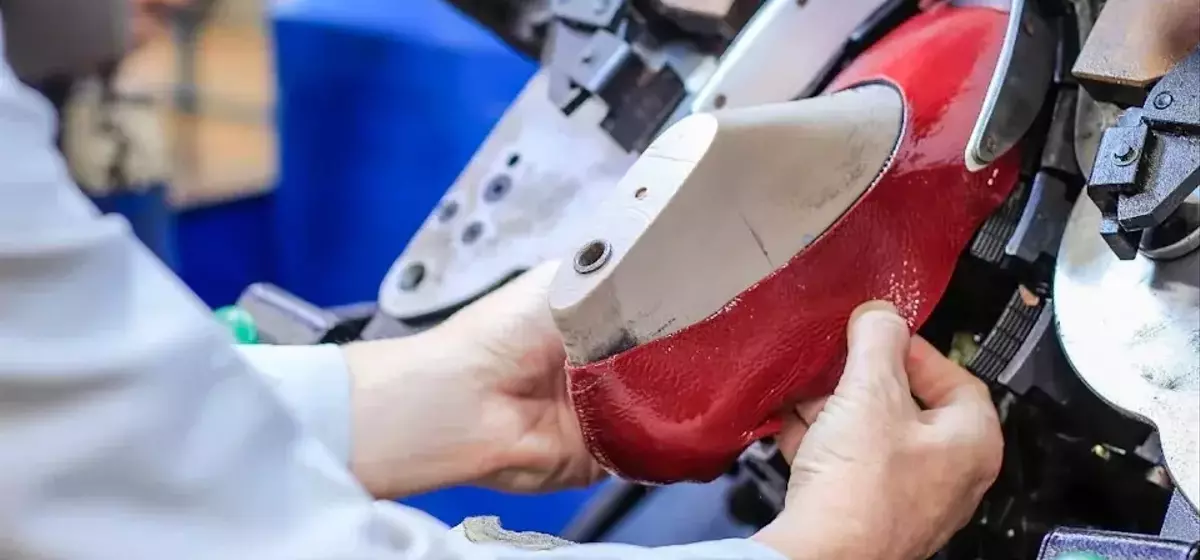 China's Footwear Industry Navigates Shifting Global Dynamics