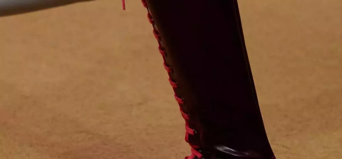 Autumn Footwear Innovations: Key Trends from Fall/Winter 2026 Runways