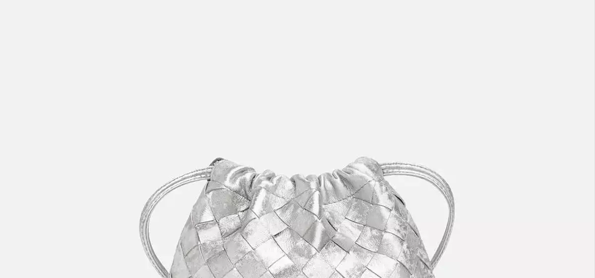 The Rise of Metallic Handbags: From Evening Glamour to Everyday Chic