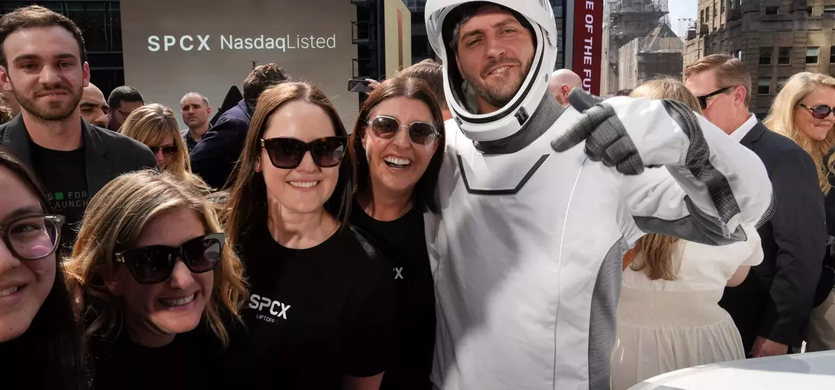 SpaceX Stock Plunge: An Analysis of Historical IPO Performance and Future Projections