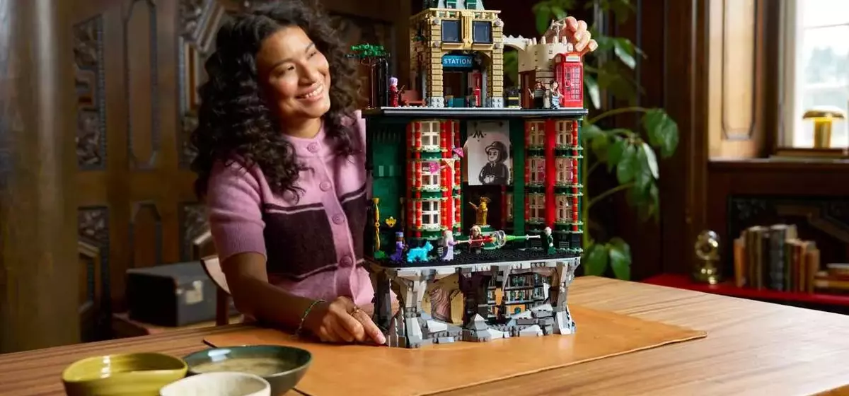 LEGO Unveils New Ministry of Magic Set for Harry Potter's 25th Anniversary