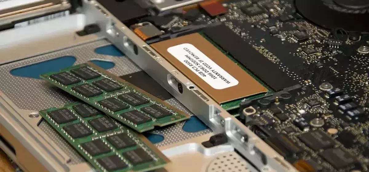 Memory and Storage Stocks Decline Amidst Market Correction