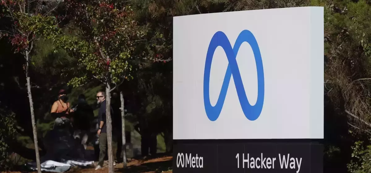 Meta's Strategic Acquisitions: Instagram, WhatsApp, and Scape Technologies