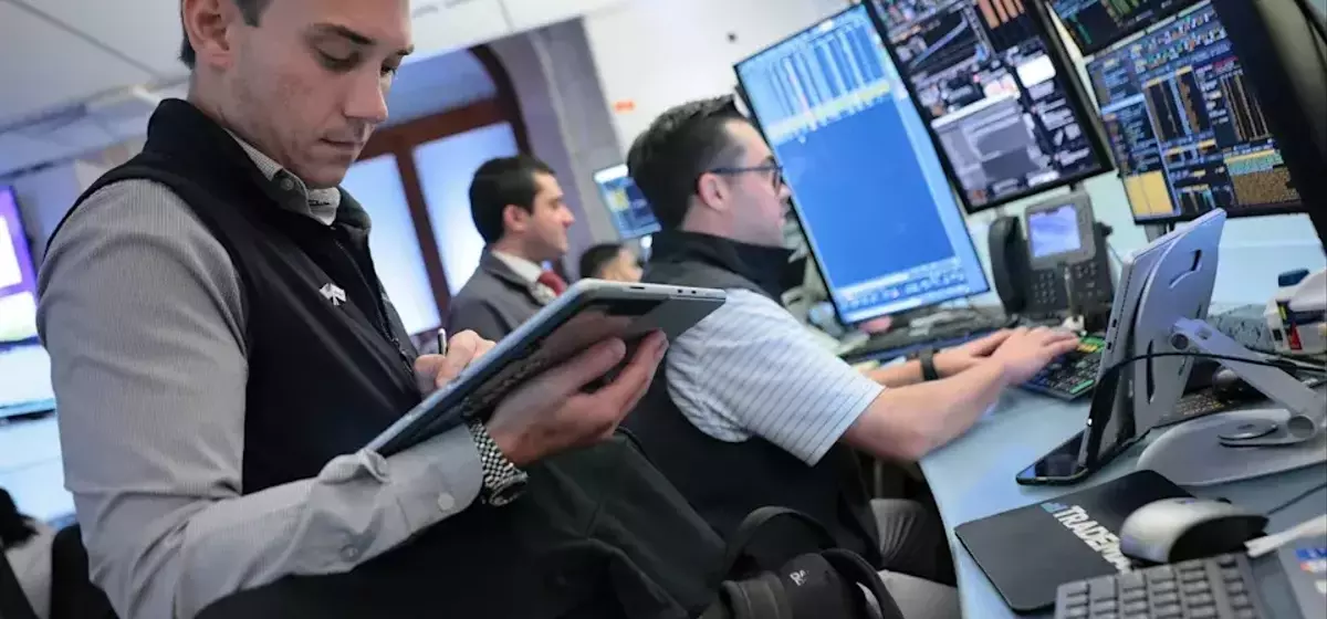 Diversifying Investments: A Portfolio Manager's Strategic Shift to Healthcare and Robotics ETFs